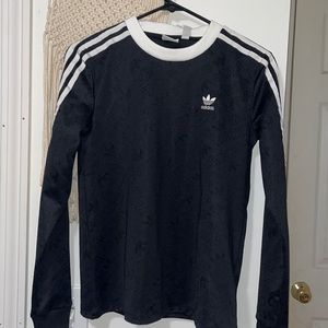 Black Adidas long sleeve
